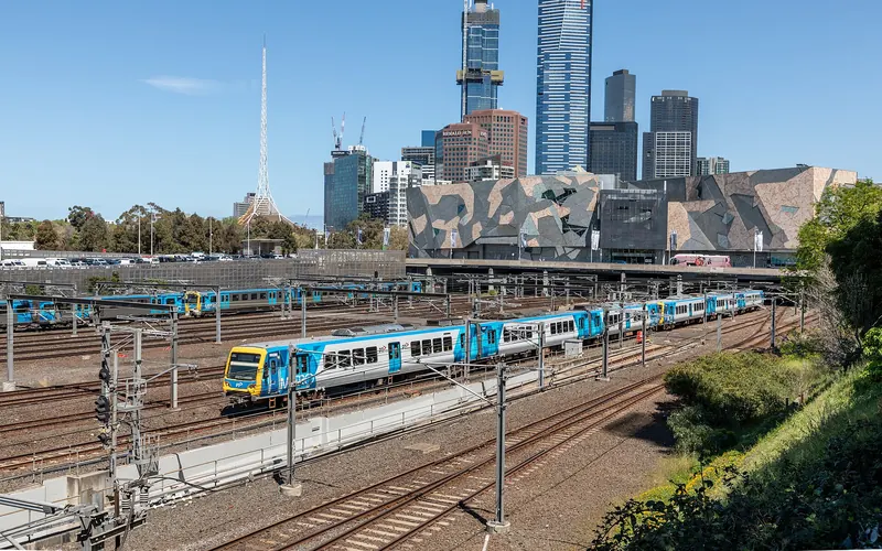 The yellow façade of Flinders Street Railway Station in Melbourne