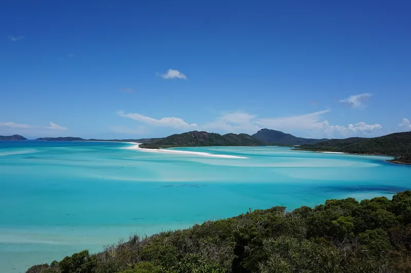 The white silica sand and clear water at the northern end of Whitehaven Beach