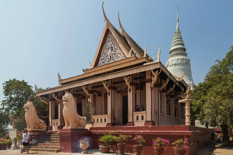 Wat Phnom in Phnom Penh
