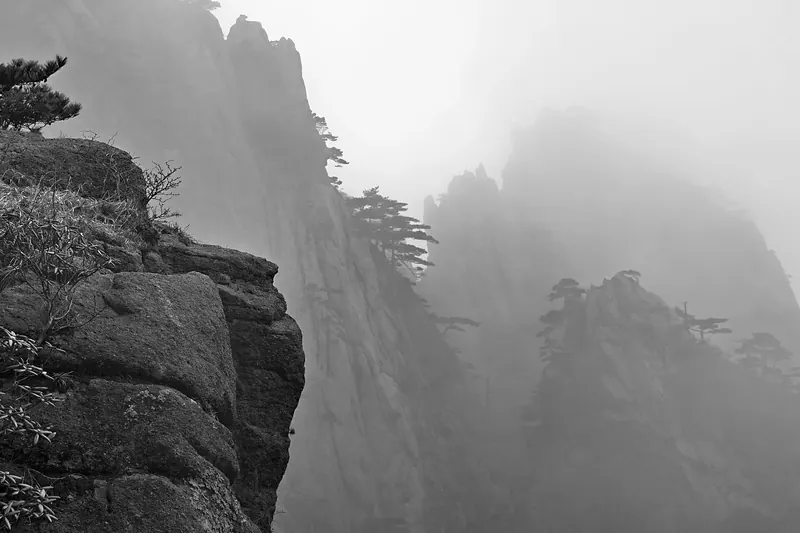 Granite summits of Huangshan connected by stone-cut trails