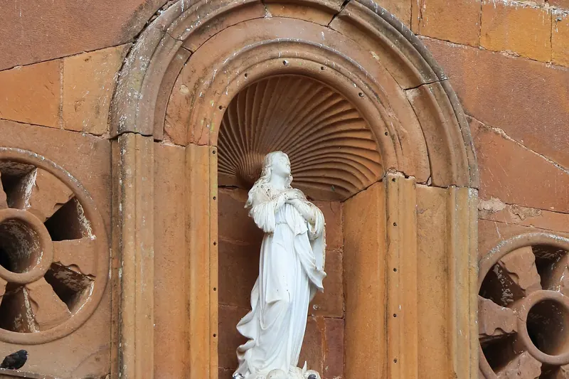 The sandstone cathedral of Barichara in the main plaza