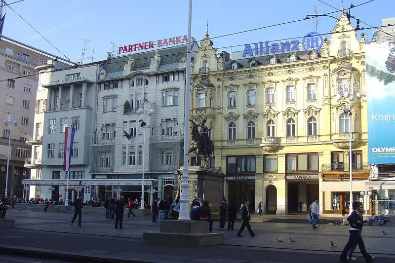 Ban Jelačić Square, the heart of Zagreb