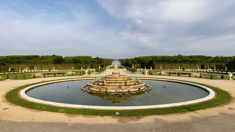 The gardens of Versailles and the Latona Fountain