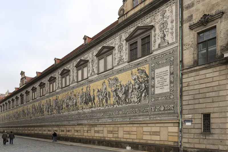 A section of the porcelain-tiled Fürstenzug mural