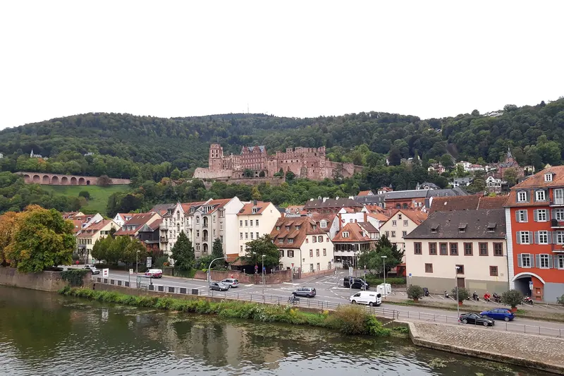 Heidelberg Castle above the old town, seen from the Alte Brücke