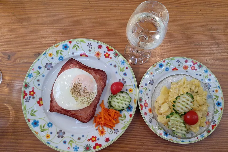 Sliced Leberkäse