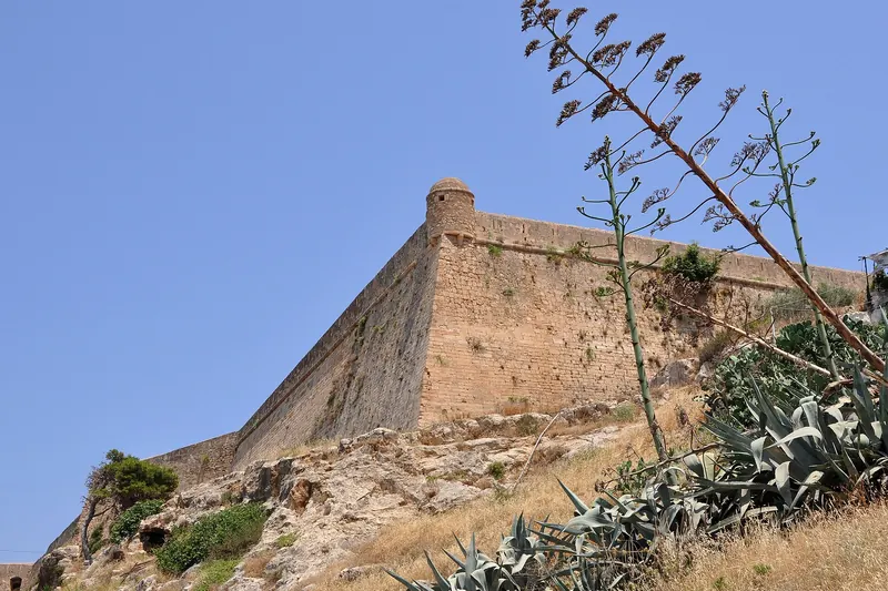 The Fortezza fortress above Rethymno's old town