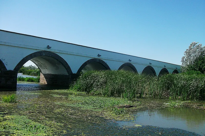 The nine-arched stone bridge over the Hortobágy river