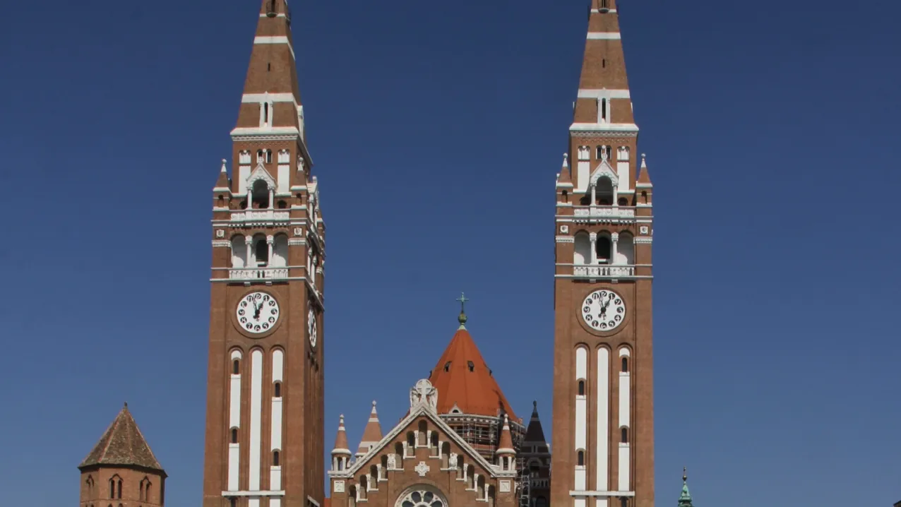 The twin-towered Votive Church of Szeged