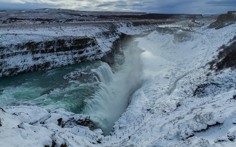 The lower viewing path at Gullfoss waterfall