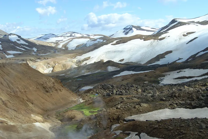 The rhyolite peaks and geothermal valley of Kerlingarfjöll