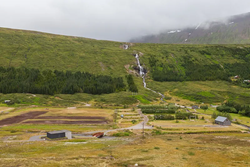 The town of Ísafjörður at the head of its fjord