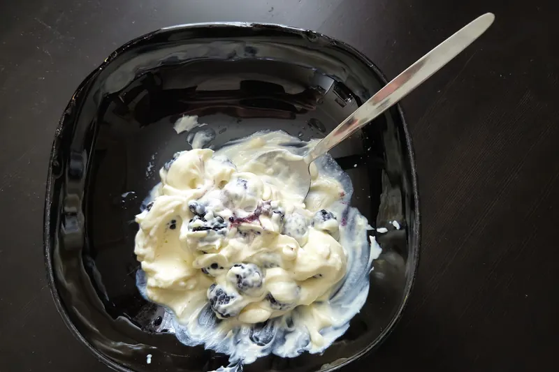 A bowl of skyr, Iceland's traditional dairy product, topped with berries