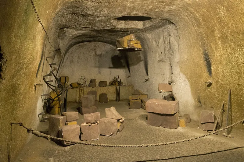 Tunnels of Napoli Sotterranea, the quarries and aqueduct beneath the historic centre