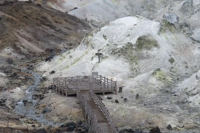 Jigokudani, the volcanic Hell Valley that feeds Noboribetsu's hot springs
