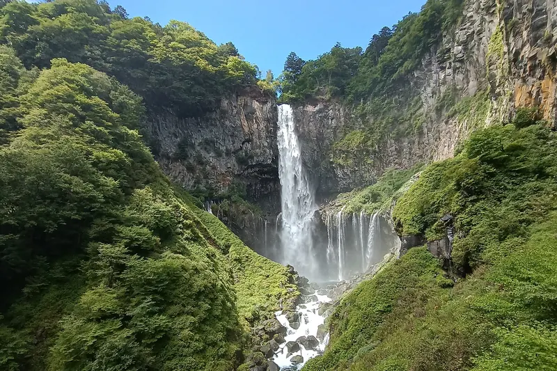 The base of Kegon Falls, seen from the viewing platform