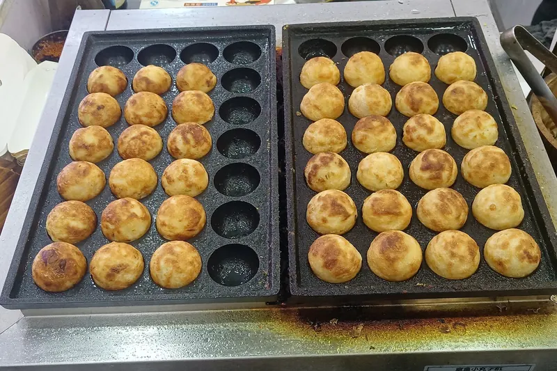 Freshly cooked takoyaki octopus balls