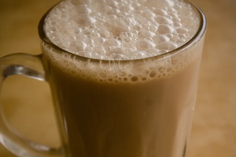 Teh tarik, pulled milk tea