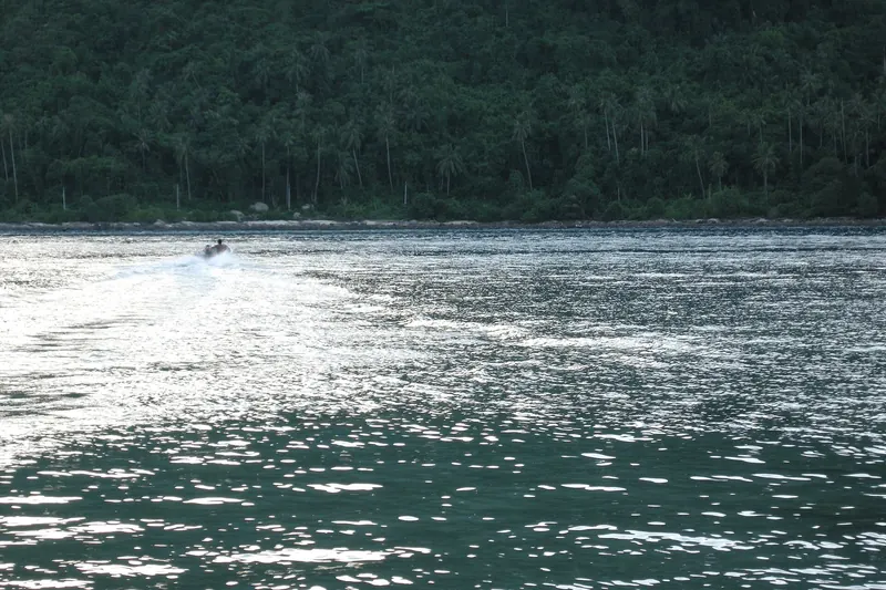 The strait between Perhentian Besar and Perhentian Kecil