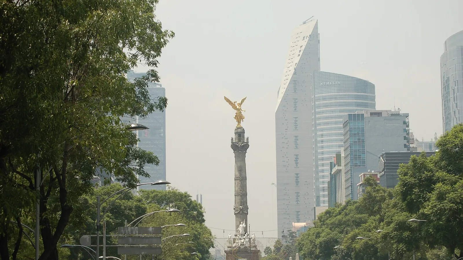 The golden Angel of Independence column on Paseo de la Reforma in Mexico City