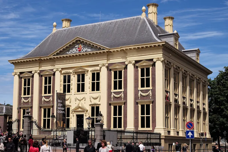 The Mauritshuis art museum on the Hofvijver lake in The Hague