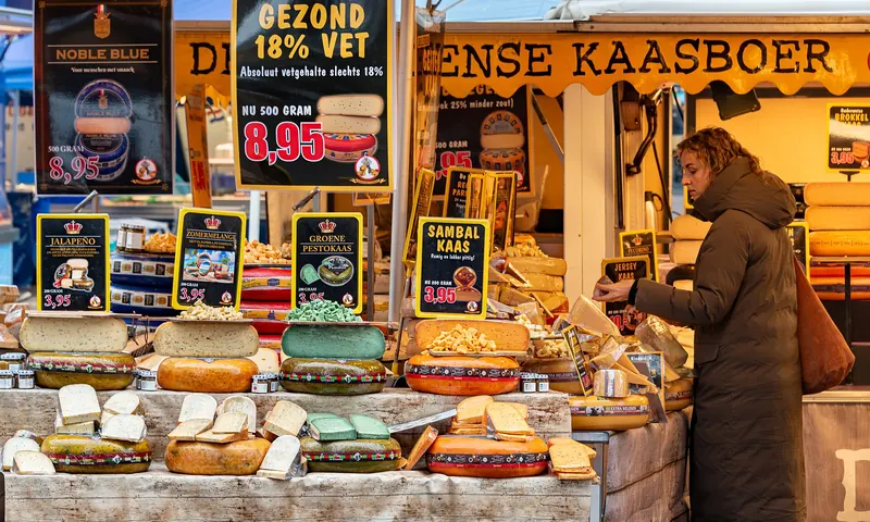 Stalls at the Saturday market on Vredenburg square in Utrecht