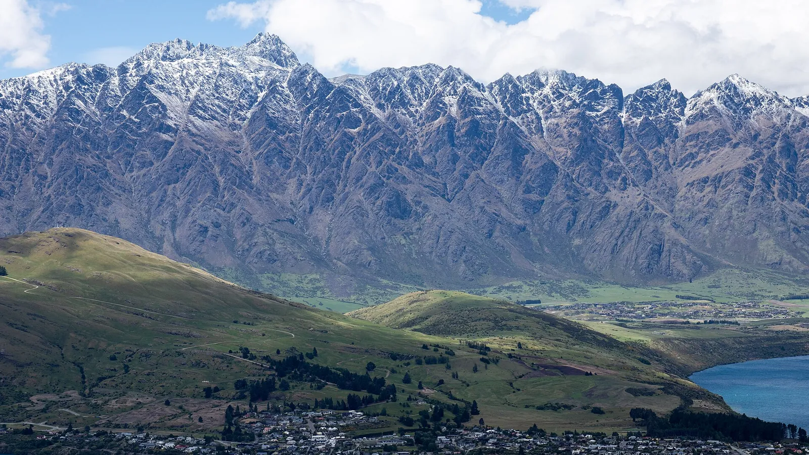 The jagged peaks of The Remarkables mountain range above Queenstown