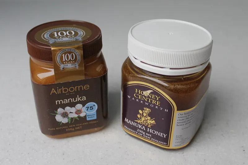 Jars of New Zealand manuka honey