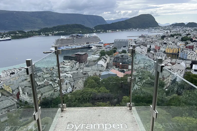 The view from the top of Aksla above Ålesund