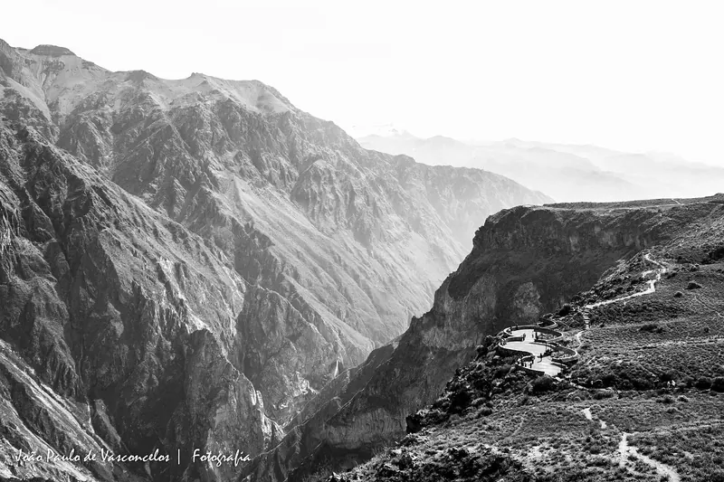 The Cruz del Cóndor viewpoint over Colca Canyon
