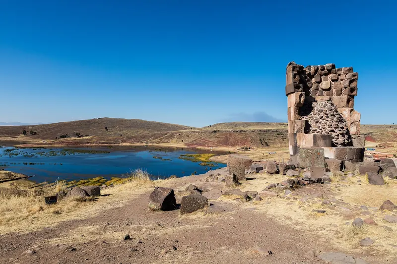 Exploring the burial towers at Sillustani