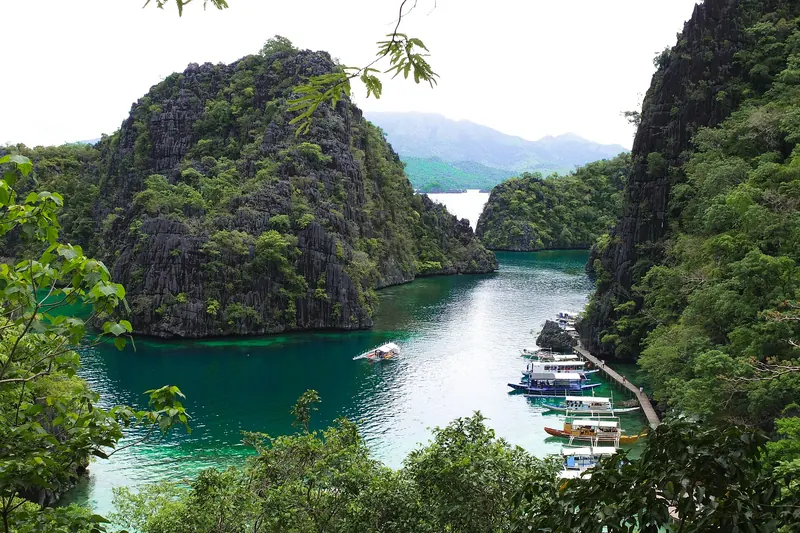 The clear turquoise water of Kayangan Lake in Coron