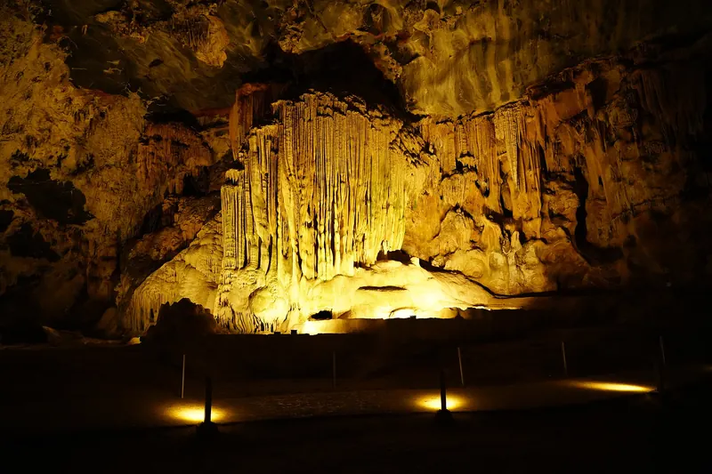 Stalactites and stalagmites in the Cango Caves near Oudtshoorn