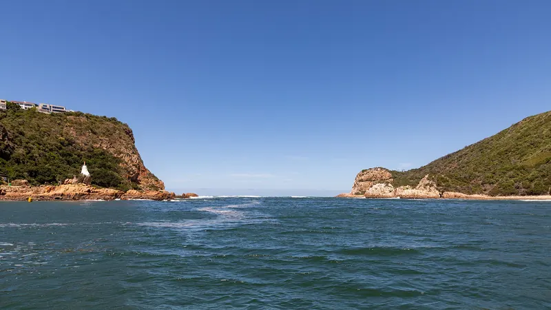 The East and West Heads guarding the entrance to Knysna Lagoon