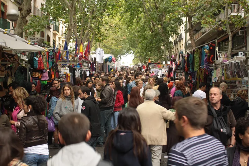 Stalls filling the Ribera de Curtidores at the Rastro flea market