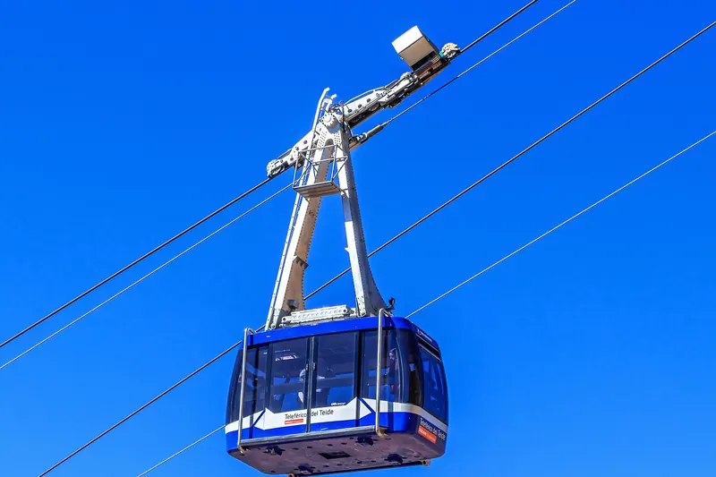 The cable car climbing the flank of Mount Teide