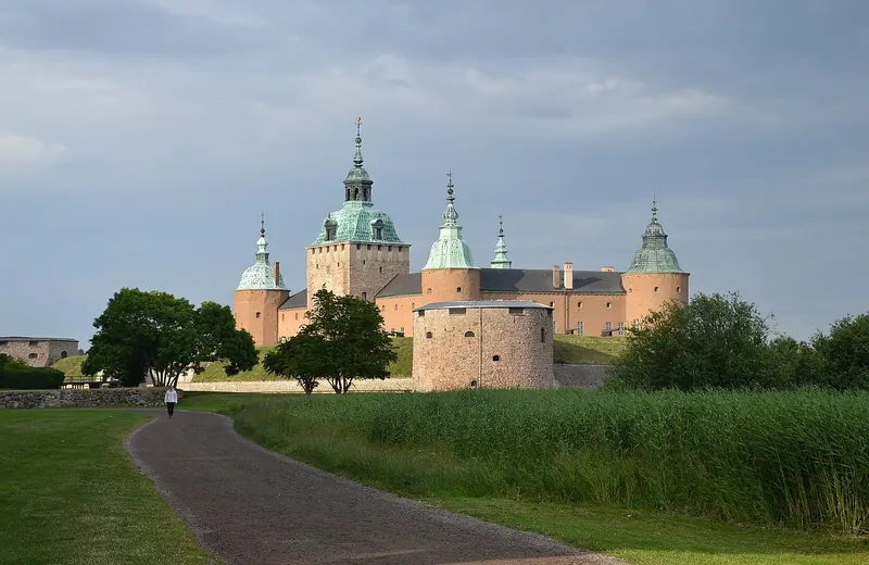 Kalmar Castle beside the water