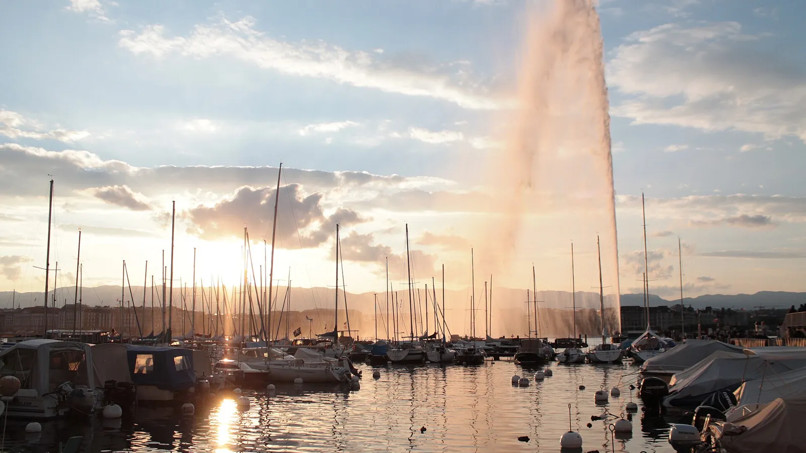 The Jet d'Eau fountain rising from Lake Geneva