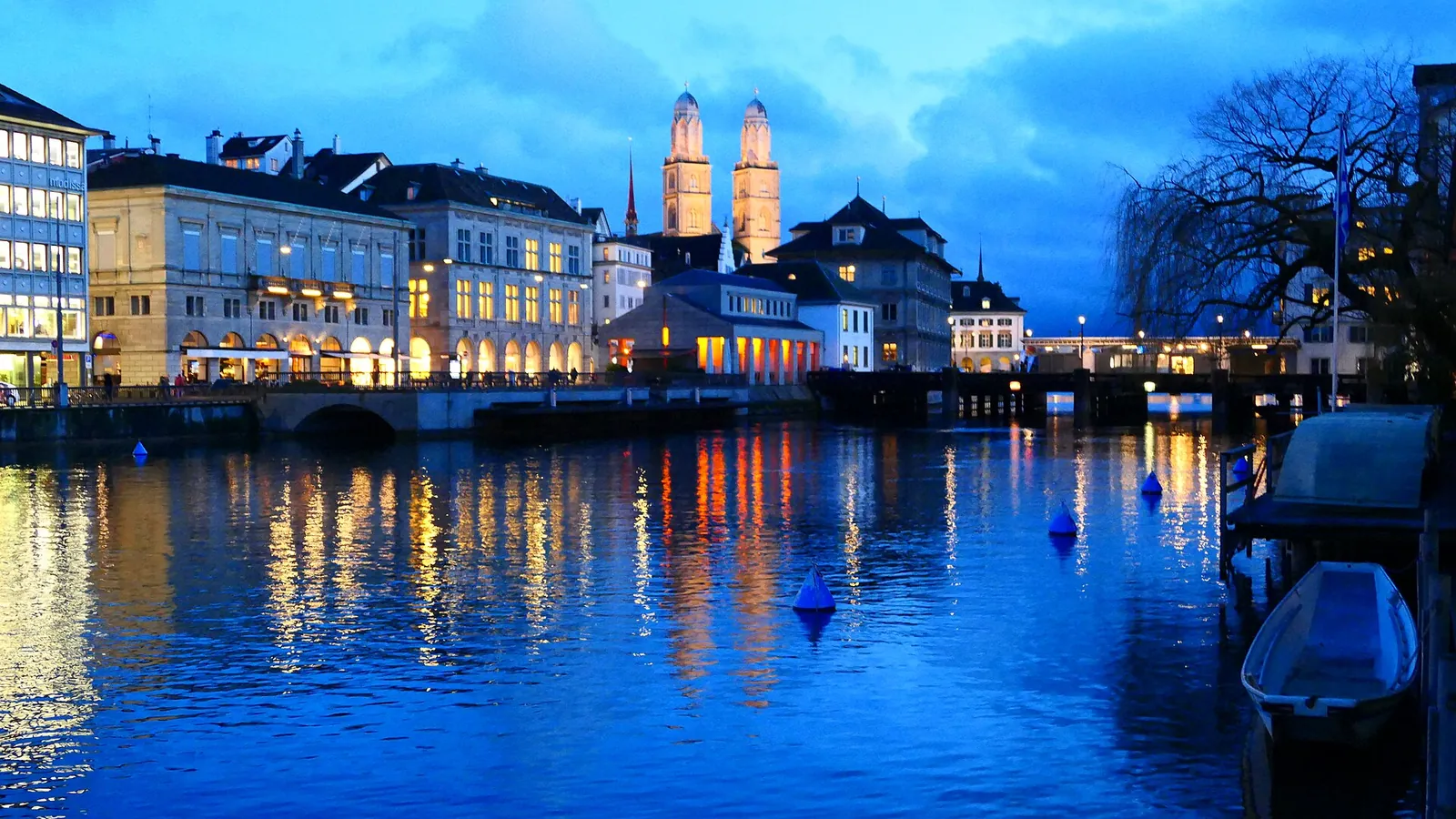 Zurich's old town, the Limmat river and the twin towers of the Grossmünster