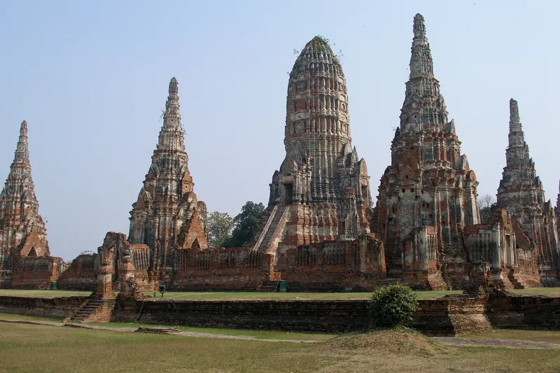 The riverside temple complex of Wat Chaiwatthanaram in Ayutthaya
