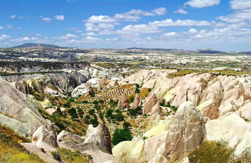 The pink and orange rock of the Rose Valley