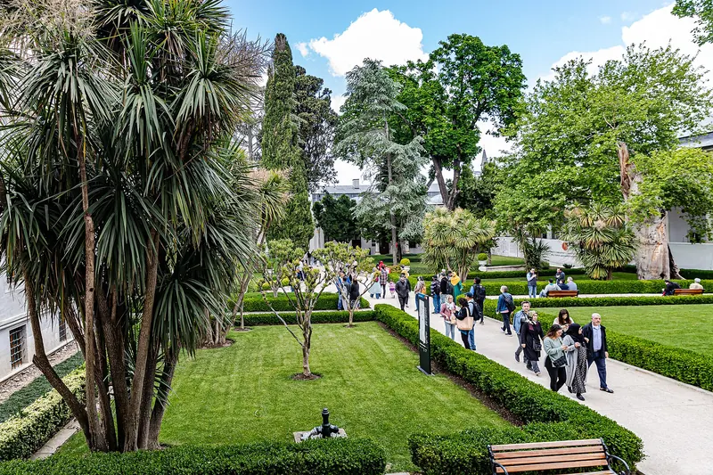 A courtyard and pavilion at Topkapı Palace