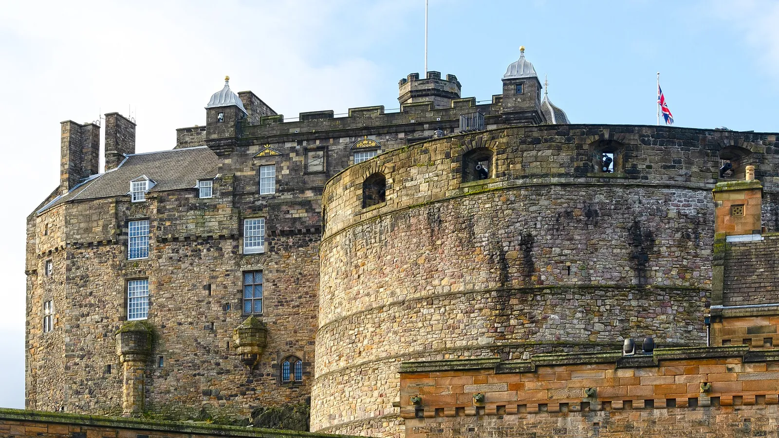 Edinburgh Castle rising above the Old Town