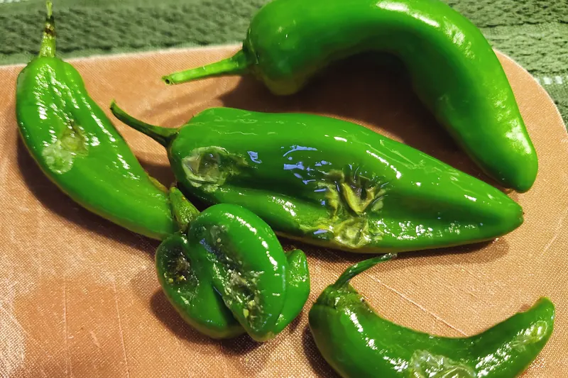 Roasted Hatch green chile