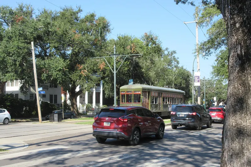 A St Charles streetcar under the live oaks