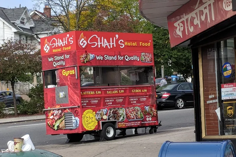 A halal food cart on a New York street