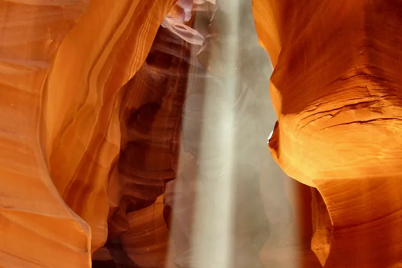 Light falling through the slot of Antelope Canyon